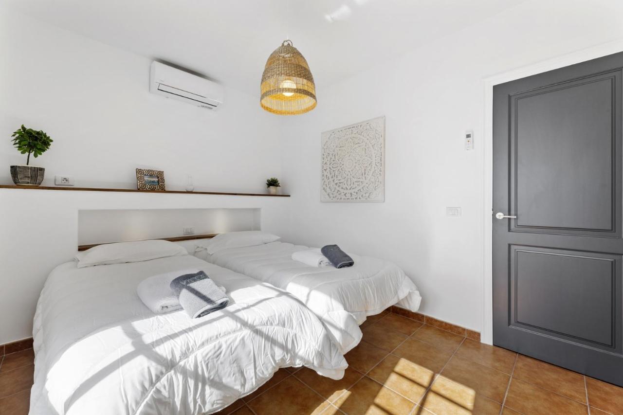 Villa 4 - Vipvipvillas Tías Eksteriør bilde
